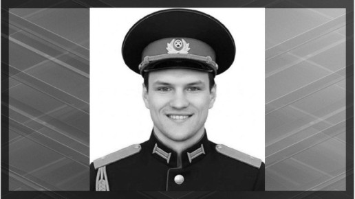 Жители Стародуба проводят в последний путь героя СВО Сергея Нюхова