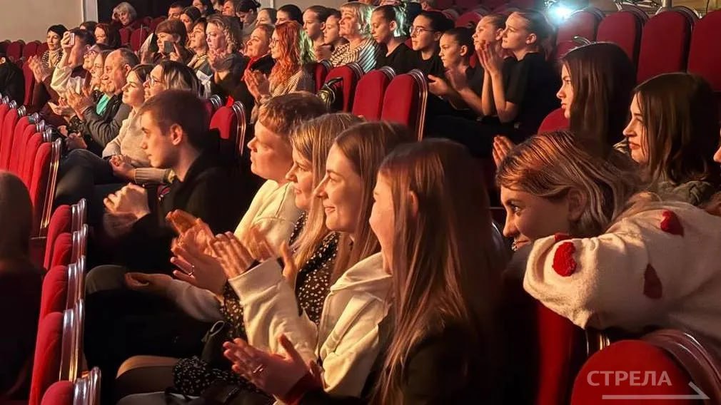 Во Дворце культуры БМЗ подвели итоги областного конкурса профессионального мастерства «Лучший клубный работник Брянской области - 2025» Во Дворце культуры БМЗ подвели итоги областного конкурса профессионального мастерства «Лучший клубный работник Брянской области - 2025»