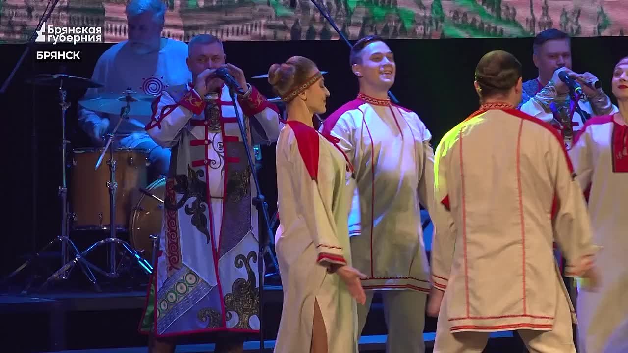 Благотворительный концерт «Добрая музыка – помощь детям» в поддержку акции «Новогоднее чудо» прошёл в Брянской области в четвёртый раз по инициативе губернатора и при поддержке регионального отделения «Народного фронта»