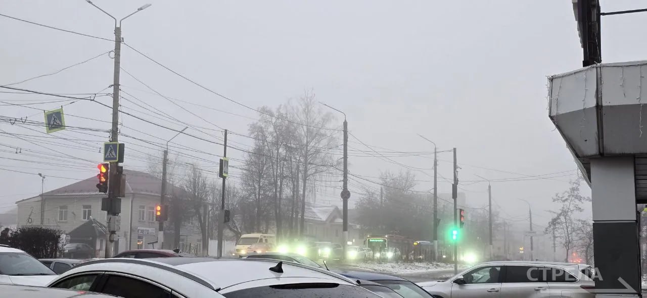 На Брянск сегодня утром, 16 декабря, опустился туман На Брянск сегодня утром, 16 декабря, опустился туман