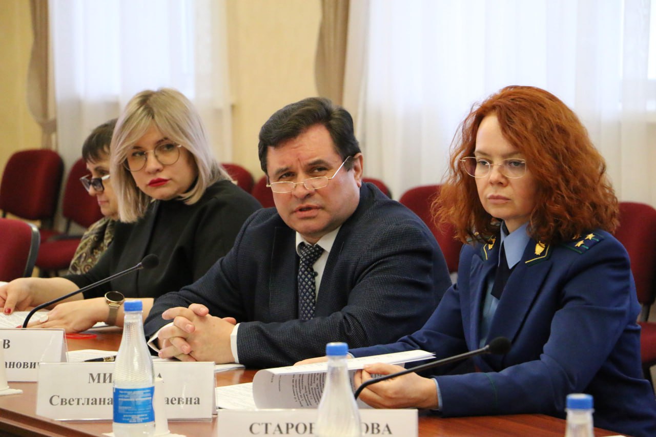 Совет Брянской областной Думы утвердил повестку очередной сессии, которая запланирована на 23 декабря Совет Брянской областной Думы утвердил повестку очередной сессии, которая запланирована на 23 декабря