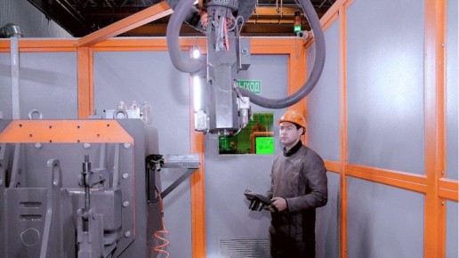 На Брянском машзаводе приступил к работе уникальный сварочный робот