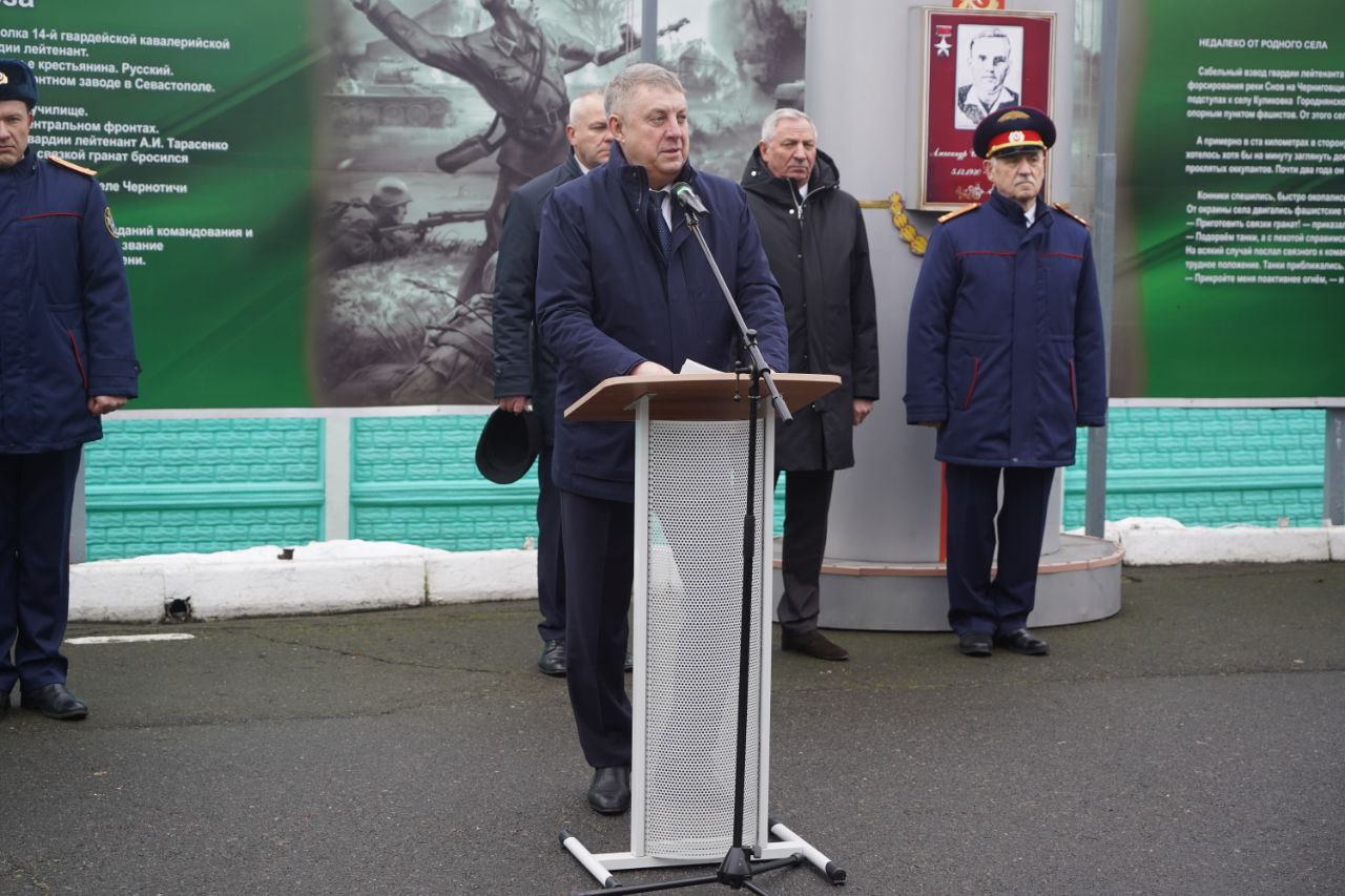 Александр Богомаз: Сегодня в кадетском корпусе открылись не просто новые профильные классы