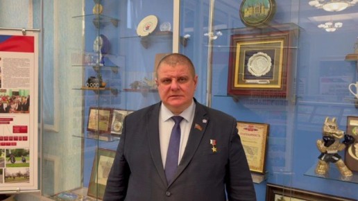 Брянский Герой России призвал поддержать Смоленск в конкурсе Молодёжная столица 2026