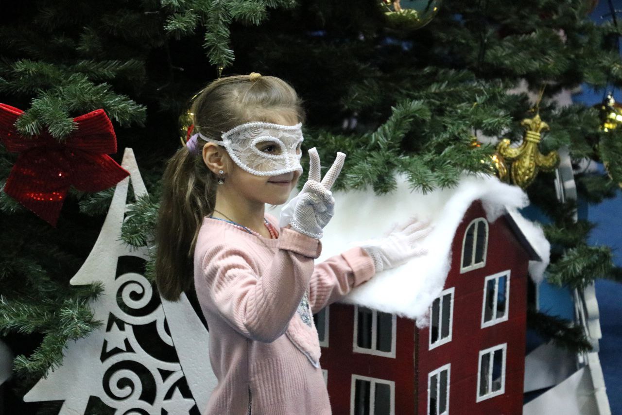 Инна Мухина: Для 200 детей из замещающих семей и детей с инвалидностью подготовлено новогоднее поздравление Инна Мухина: Для 200 детей из замещающих семей и детей с инвалидностью подготовлено новогоднее поздравление