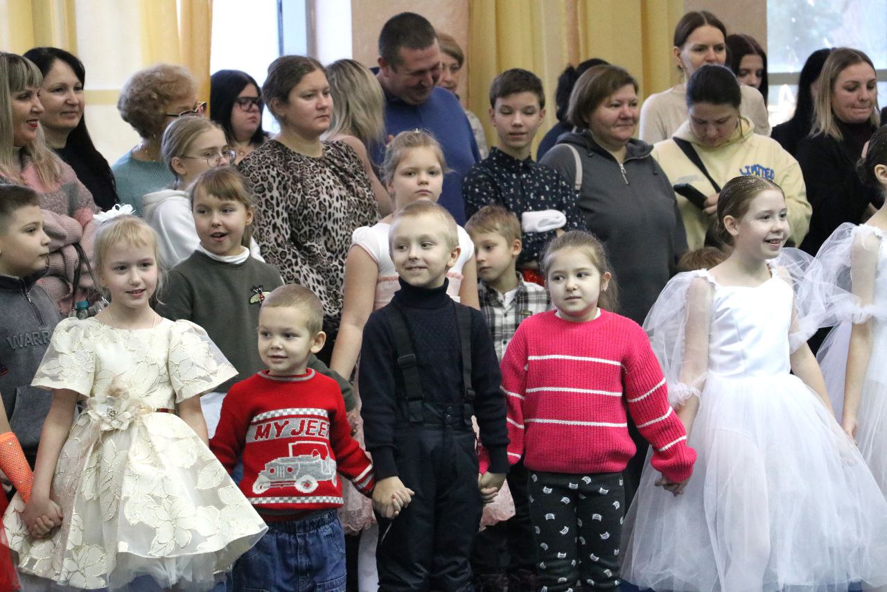 Инна Мухина: Для 200 детей из замещающих семей и детей с инвалидностью подготовлено новогоднее поздравление Инна Мухина: Для 200 детей из замещающих семей и детей с инвалидностью подготовлено новогоднее поздравление