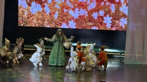 ����� 200 �������� ����� �������� �� ����������������� ���������� ���