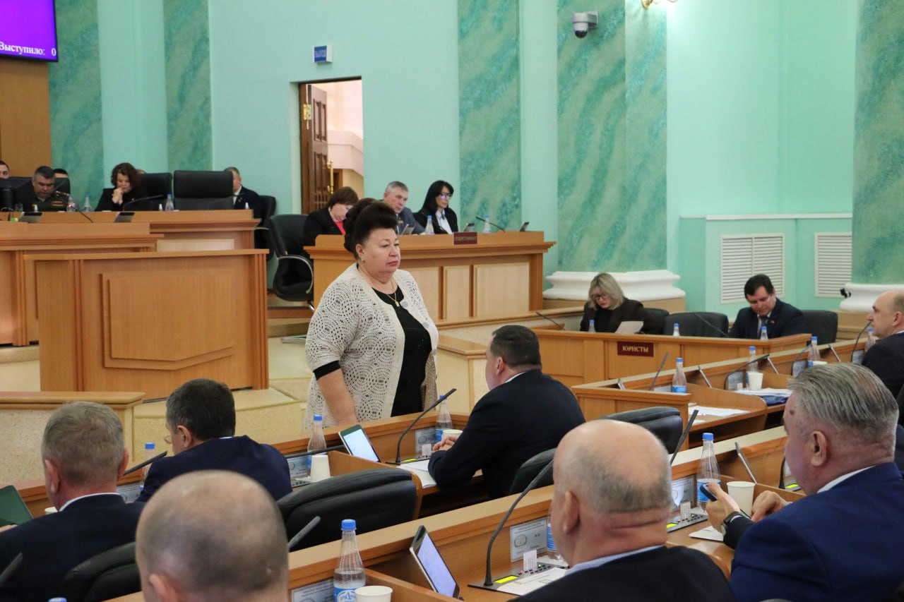 Под руководством спикера Валентина Суббота состоялось заключительное в уходящем году заседание Брянской областной Думы Под руководством спикера Валентина Суббота состоялось заключительное в уходящем году заседание Брянской областной Думы