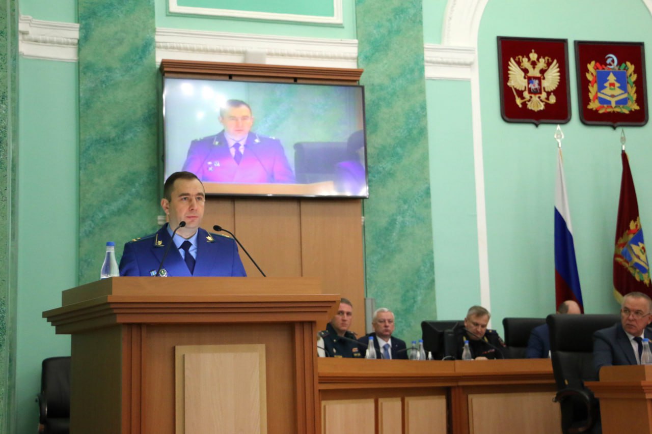 Под руководством спикера Валентина Суббота состоялось заключительное в уходящем году заседание Брянской областной Думы Под руководством спикера Валентина Суббота состоялось заключительное в уходящем году заседание Брянской областной Думы