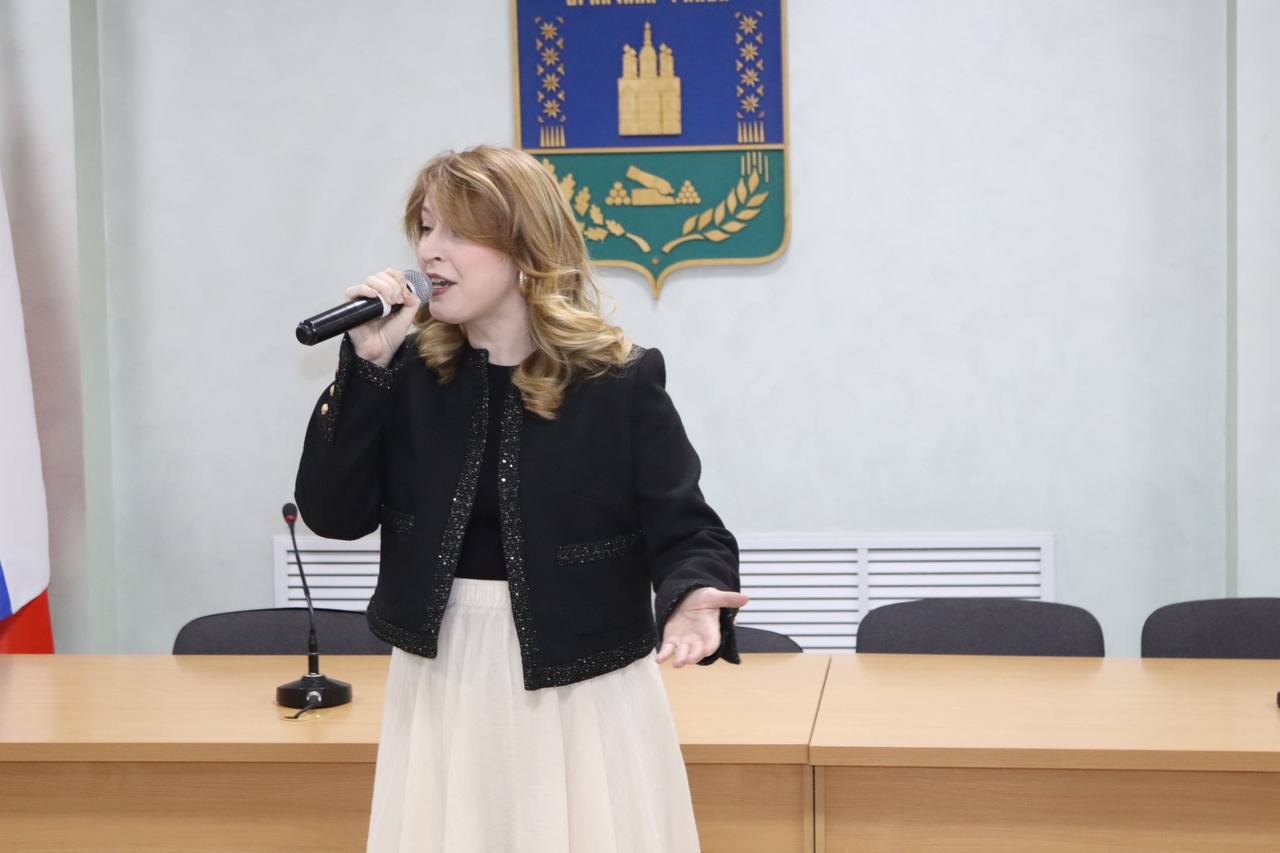 В Брянском районе чествовали лучших педагогов В Брянском районе чествовали лучших педагогов