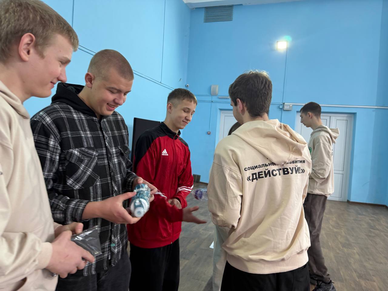 В канун новогодних праздников в новозыбковском кибердетективном агентстве СПО прошло мероприятие, завершающее итоги первого крупного расследования сезона В канун новогодних праздников в новозыбковском кибердетективном агентстве СПО прошло мероприятие, завершающее итоги первого крупного расследования сезона