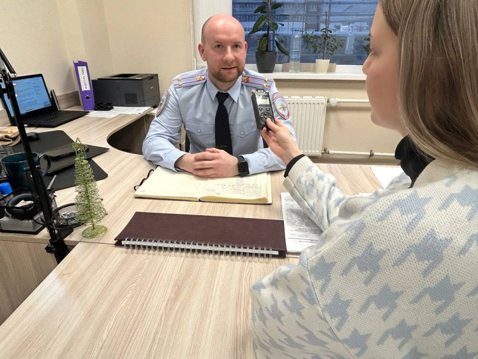 ������, ������� � 18:10, � ����� ������ � 7:10 � � 11:10 � ����� ������ ������. ������ 91.6 FM � ������ ����� ����������� ���������� ������ ��� ���� ������ �� �������� ������� ������������ ������� �������� �������