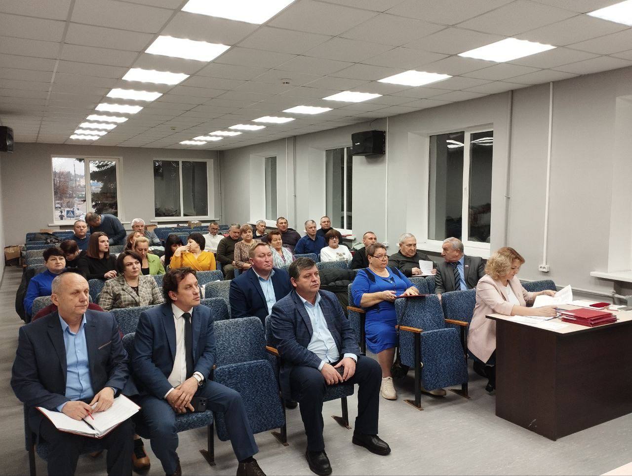 Александр Исаев: Состоялось одиннадцатое внеочередное заседание Климовского районного Совета народных депутатов седьмого созыва Александр Исаев: Состоялось одиннадцатое внеочередное заседание Климовского районного Совета народных депутатов седьмого созыва