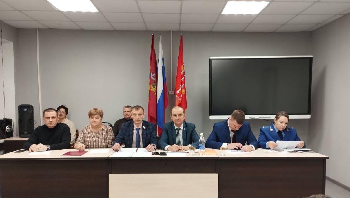 Александр Исаев: Состоялось одиннадцатое внеочередное заседание Климовского районного Совета народных депутатов седьмого созыва