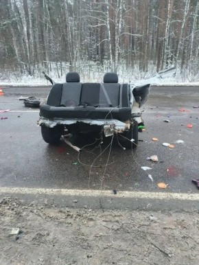 �������, 26 ������� 2025 ����, ����� 15 ����� �� ���������� �-3 ������� ��������� ������������ ��������� ���������� Mitsubishi Lancer � ��������� ����������