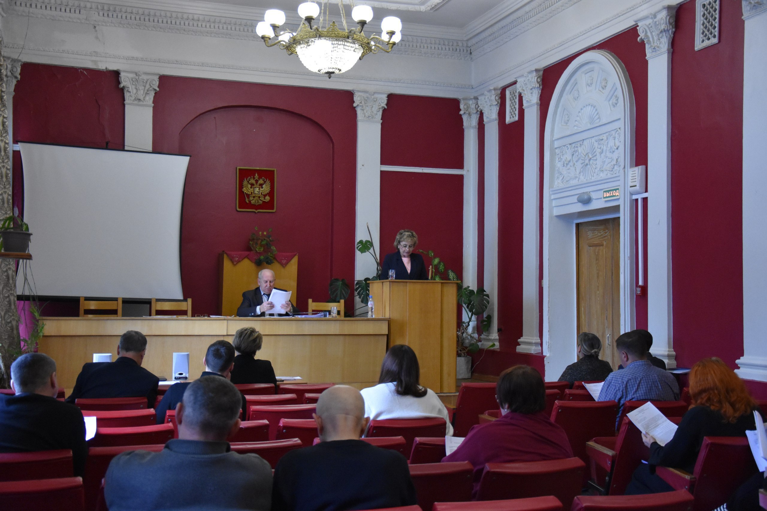 Состоялось 9-е заседание Дятьковского городского Совета народных депутатов пятого созыва Состоялось 9-е заседание Дятьковского городского Совета народных депутатов пятого созыва