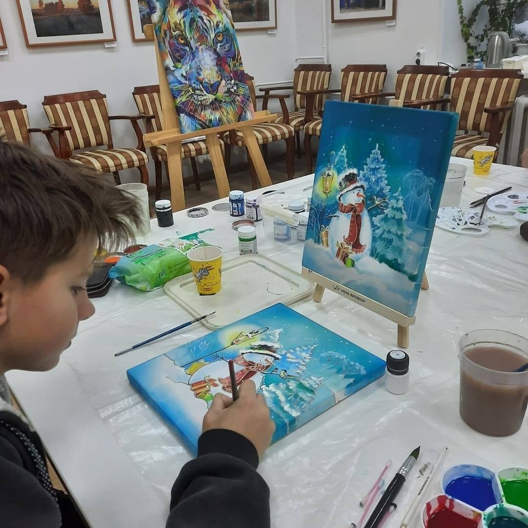 Городской выставочный зал приглашает 4 января в 12.00 на мастер-класс по росписи ткани- техника Холодный батик классический Городской выставочный зал приглашает 4 января в 12.00 на мастер-класс по росписи ткани- техника Холодный батик классический