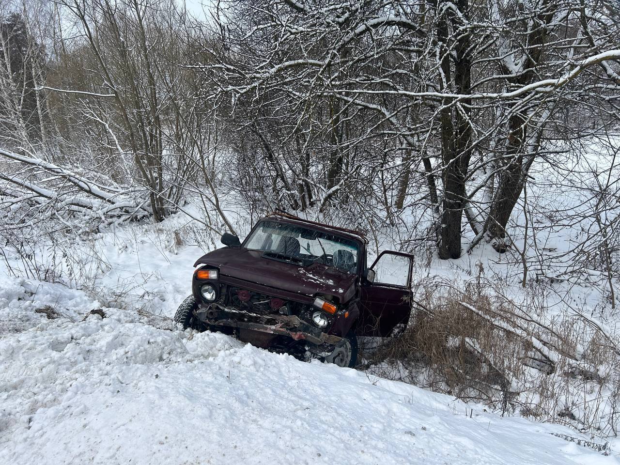 Дорожно-транспортное происшествие произошло около 09 часов 40 минут в Жуковском районе Дорожно-транспортное происшествие произошло около 09 часов 40 минут в Жуковском районе