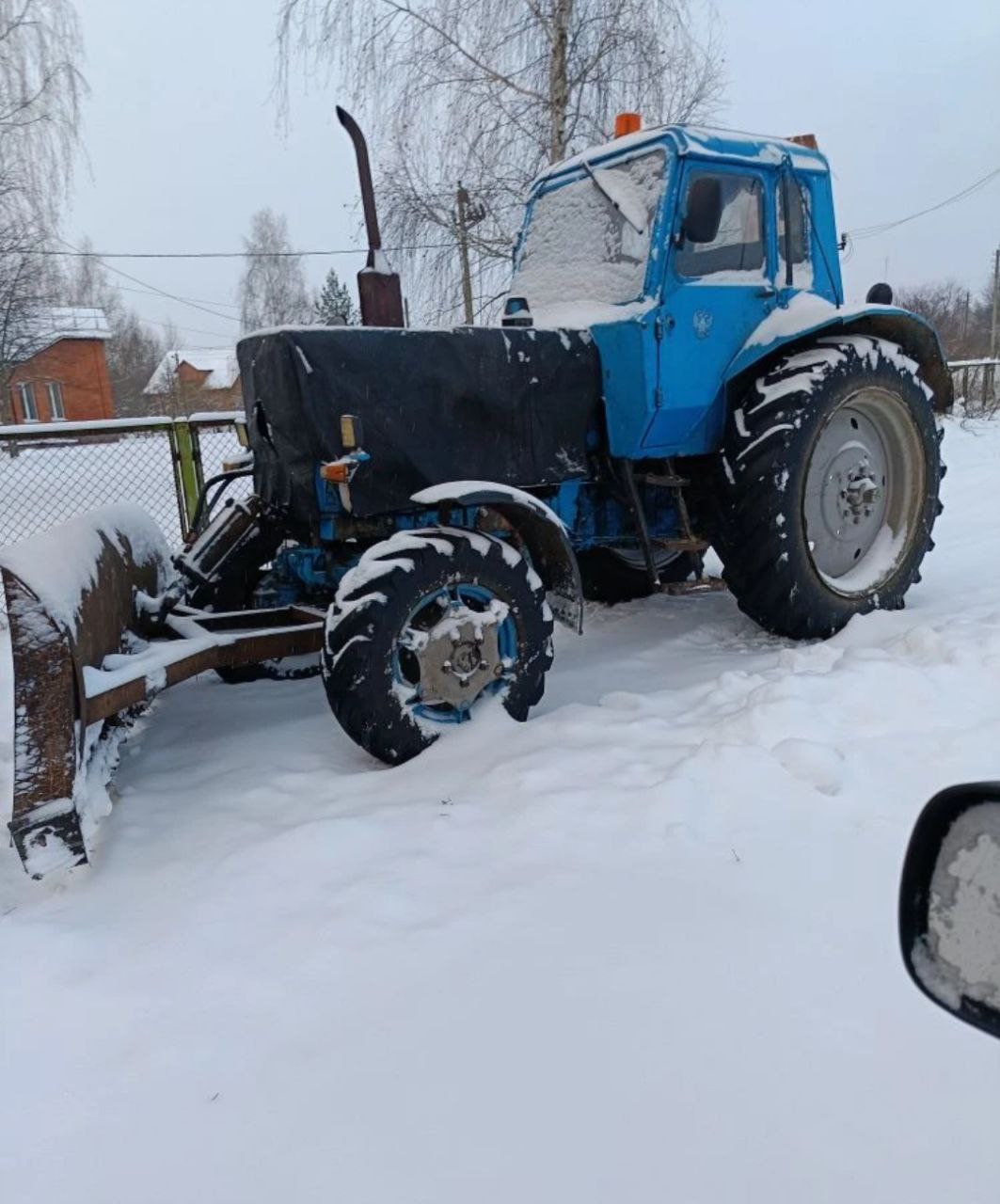 Для обеспечения безопасности и бесперебойного движения, из-за сильных снегопадов, приняты меры по расчистке автомобильных дорог города Почепа и сельских поселений Почепского района Для обеспечения безопасности и бесперебойного движения, из-за сильных снегопадов, приняты меры по расчистке автомобильных дорог города Почепа и сельских поселений Почепского района