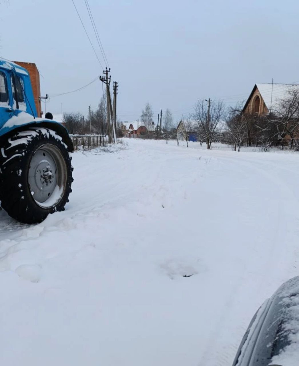 Для обеспечения безопасности и бесперебойного движения, из-за сильных снегопадов, приняты меры по расчистке автомобильных дорог города Почепа и сельских поселений Почепского района Для обеспечения безопасности и бесперебойного движения, из-за сильных снегопадов, приняты меры по расчистке автомобильных дорог города Почепа и сельских поселений Почепского района