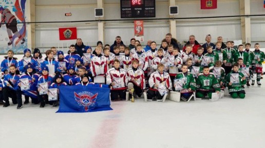 Открытый финал первенства Брянской области выиграли юные хоккеисты из Орла