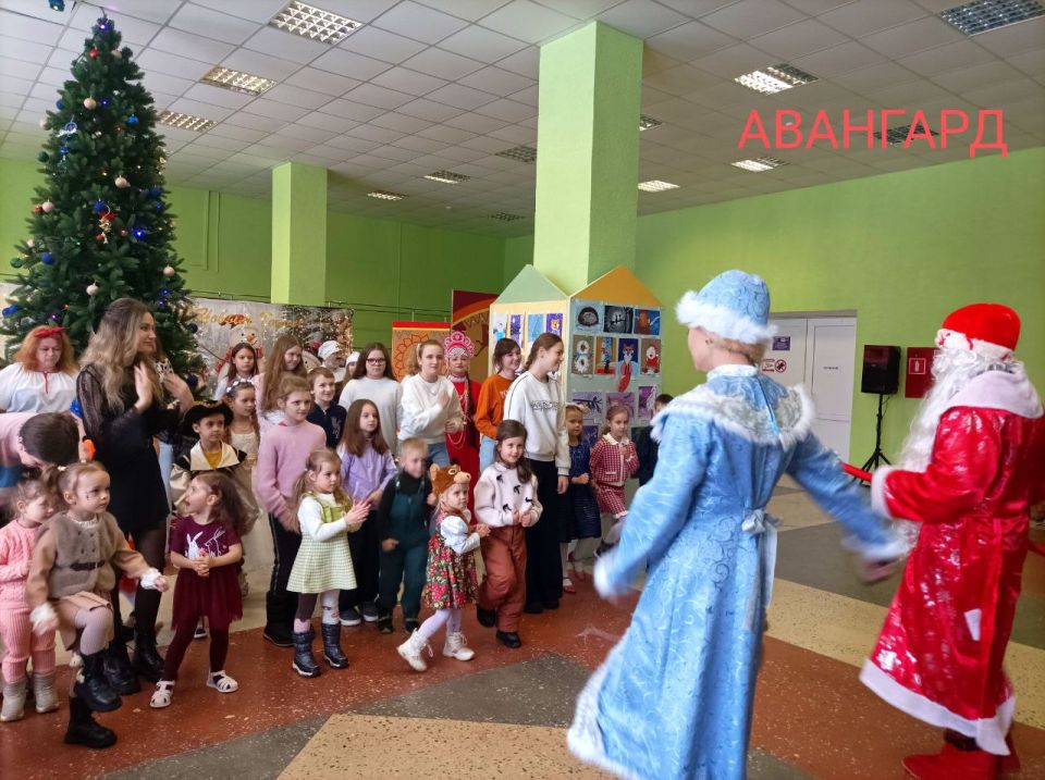 �������, 3 ������, � ���������������� ���� �������� ������ ���������� ������������� �������� "���������� �������"