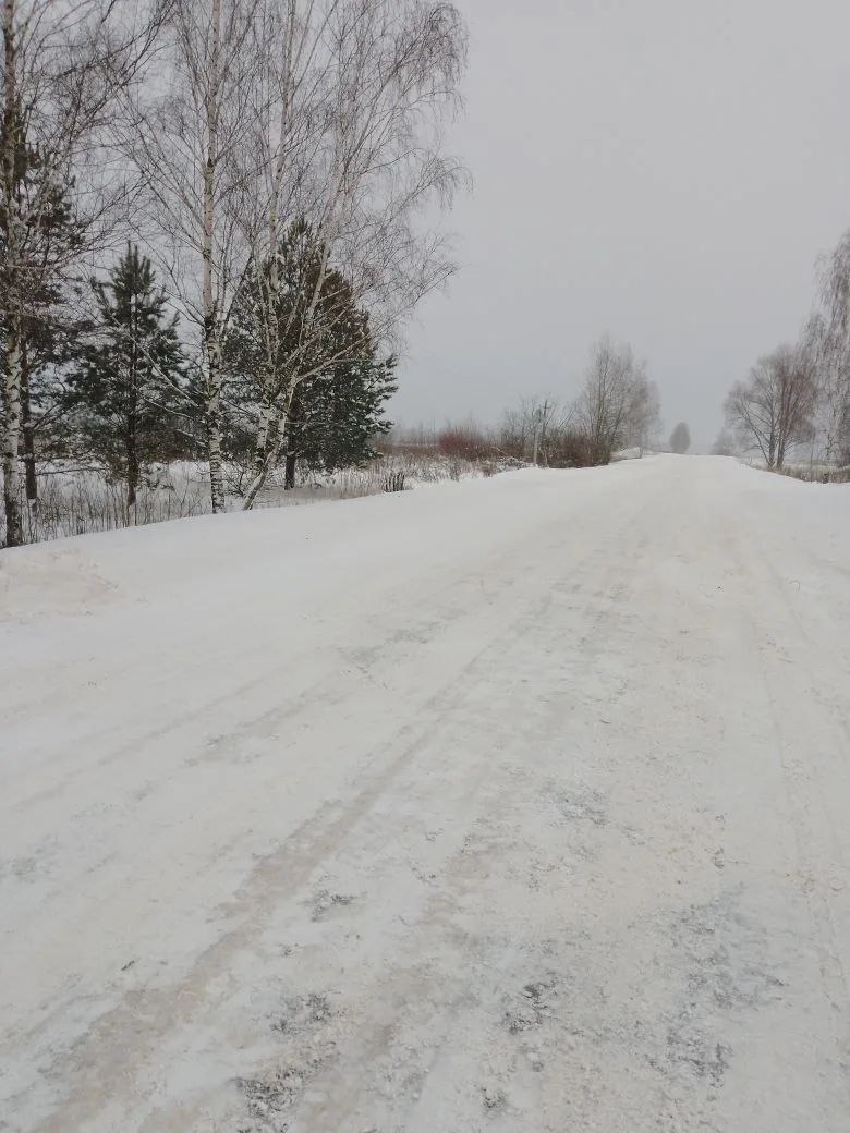 В настоящее время ведутся работы по расчистке снега на дорогах в Орменском сельском поселении