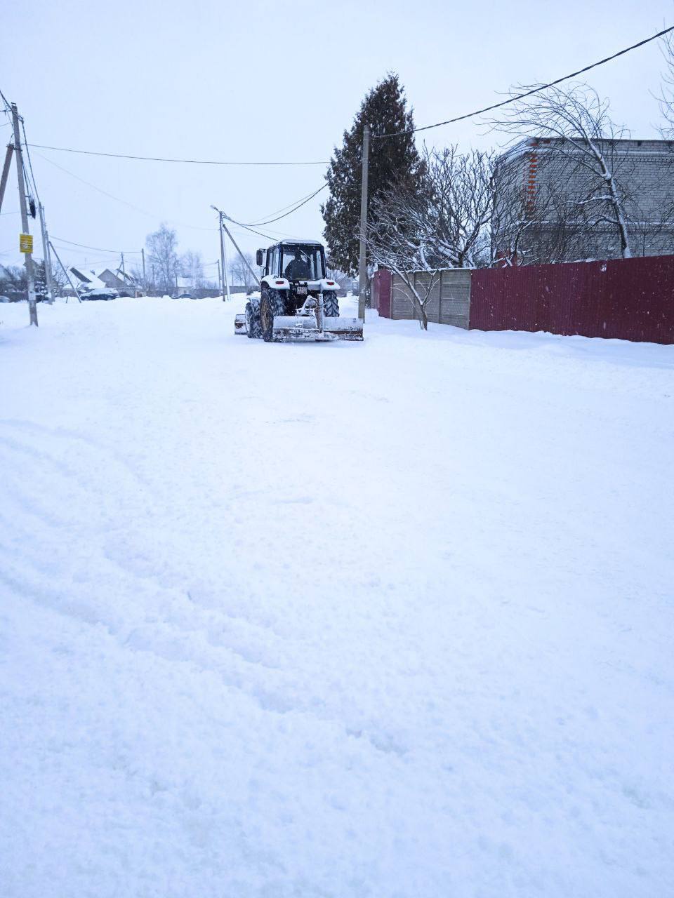 Друзья, мы знаем, что многие из вас обеспокоены состоянием дорог в зимний период и задаются вопросом, когда же будет убран снег в их населенных пунктах Друзья, мы знаем, что многие из вас обеспокоены состоянием дорог в зимний период и задаются вопросом, когда же будет убран снег в их населенных пунктах
