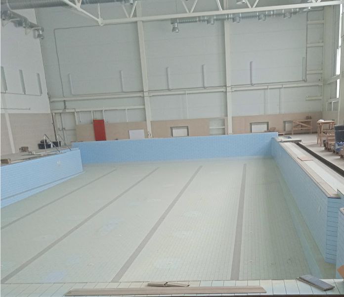 Главная стройка 2025 года в Клетнянском районе — спортивно-оздоровительный комплекс с бассейном. На строительство комплекса правительством Брянской области было выделено более 420 млн рублей Главная стройка 2025 года в Клетнянском районе — спортивно-оздоровительный комплекс с бассейном. На строительство комплекса правительством Брянской области было выделено более 420 млн рублей