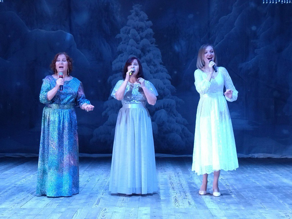 В городе Дятьково прошел новогодний концерт «Пусть сбудутся мечты» В городе Дятьково прошел новогодний концерт «Пусть сбудутся мечты»