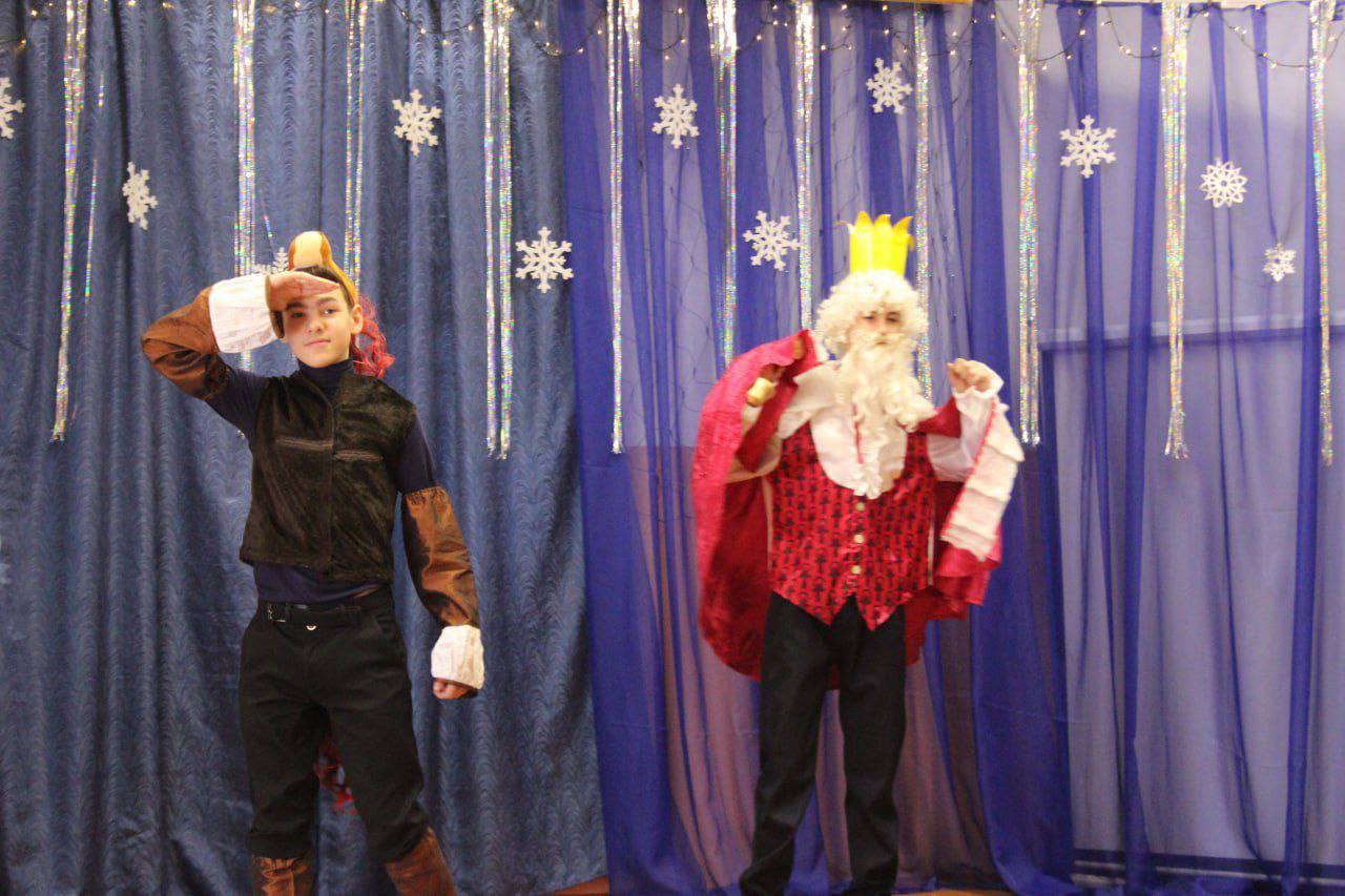 Новый год – праздник волшебства, чудес, подарков! Новый год – праздник волшебства, чудес, подарков!