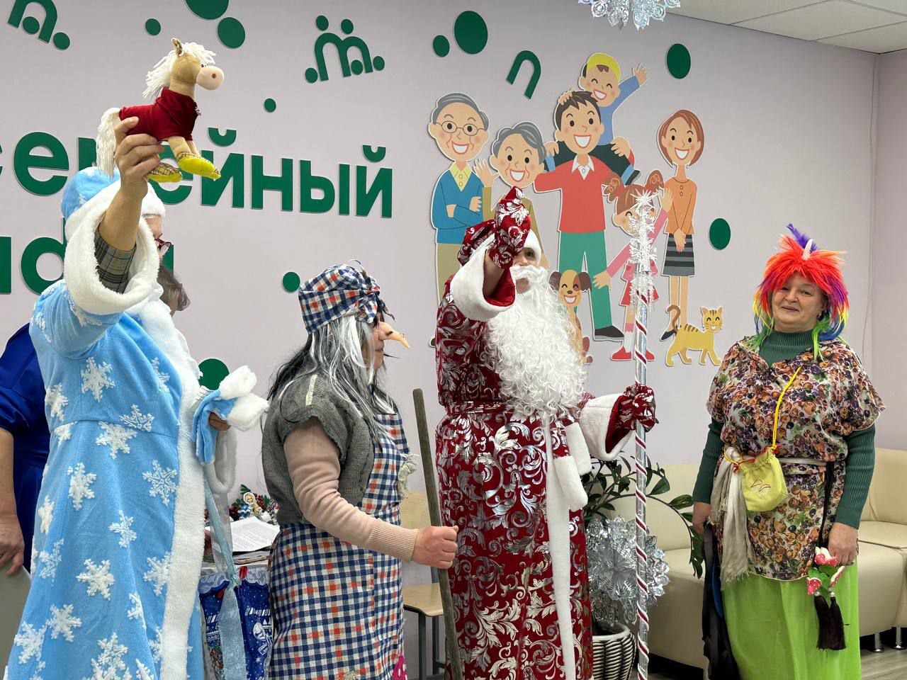 Клуб «Активное долголетие» подарил своим зрителям сказку Клуб «Активное долголетие» подарил своим зрителям сказку