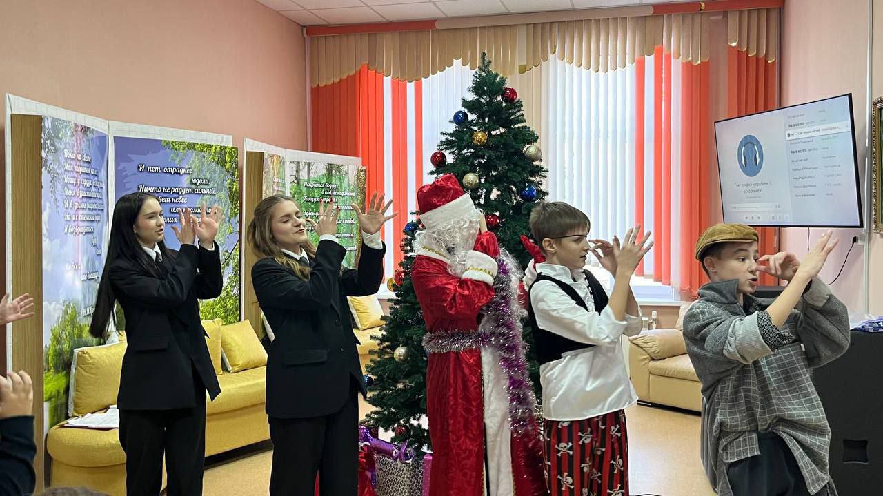 На каникулах скучать некогда! В Выгоничской детской библиотеке продолжаются новогодние праздники! На каникулах скучать некогда! В Выгоничской детской библиотеке продолжаются новогодние праздники!