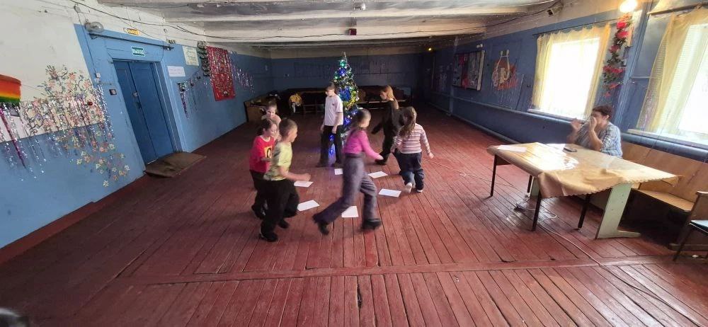 В Палужском клубе 04.01.2026 прошли новогодние веселые старты для детей В Палужском клубе 04.01.2026 прошли новогодние веселые старты для детей