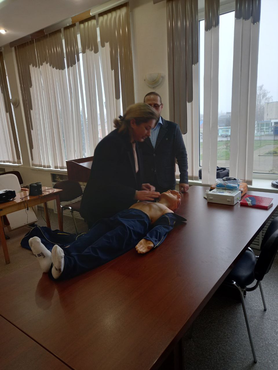 В здании администрации Клетнянского района в ноябре-декабре 2025 года Автономная некоммерческая организация дополнительного профессионального образования "ТриР" провела обучения по охране труда и правилам пожарной... В здании администрации Клетнянского района в ноябре-декабре 2025 года Автономная некоммерческая организация дополнительного профессионального образования "ТриР" провела обучения по охране труда и правилам пожарной...