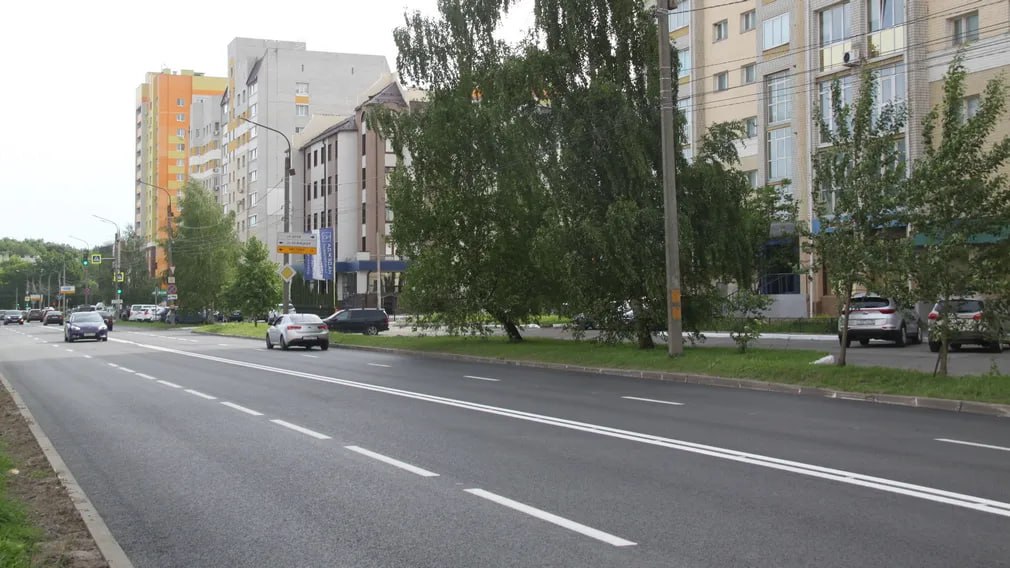 В Брянской области активно ведется строительство и ремонт дорог во многом благодаря успешной реализации нацпроекта «Инфраструктура для жизни»