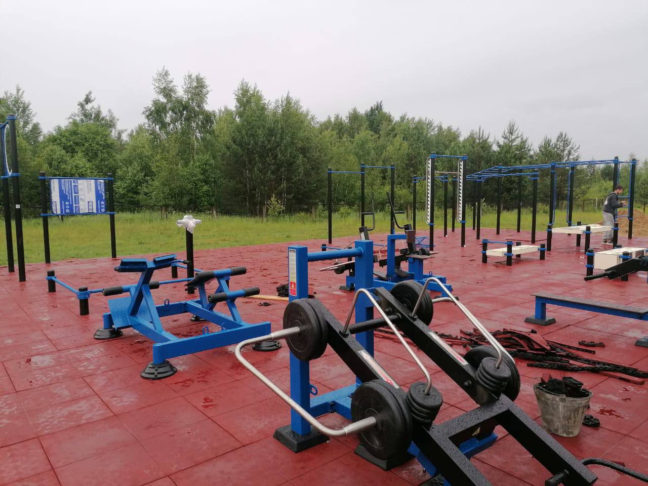 В 2025 году на территории Мирнинской средней школы поселка Мирный в рамках федерального проекта «Спорт-норма жизни» нацпроекта «Демография» построена площадка ГТО с силовыми тренажерами стоимостью 2,9 млн
