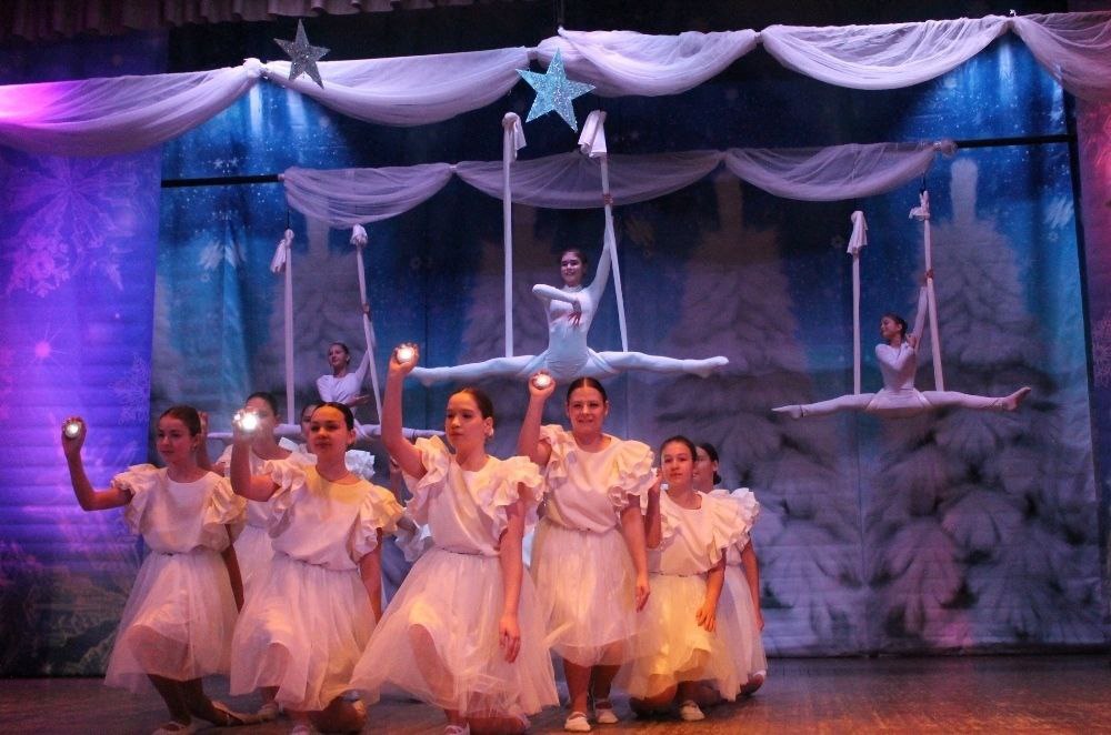 В рамках Семнадцатого областного фестиваля искусств и народного творчества «Рождественские встречи» в культурно-досуговых учреждения проходят тематические мероприятия.+ В рамках Семнадцатого областного фестиваля искусств и народного творчества «Рождественские встречи» в культурно-досуговых учреждения проходят тематические мероприятия.+