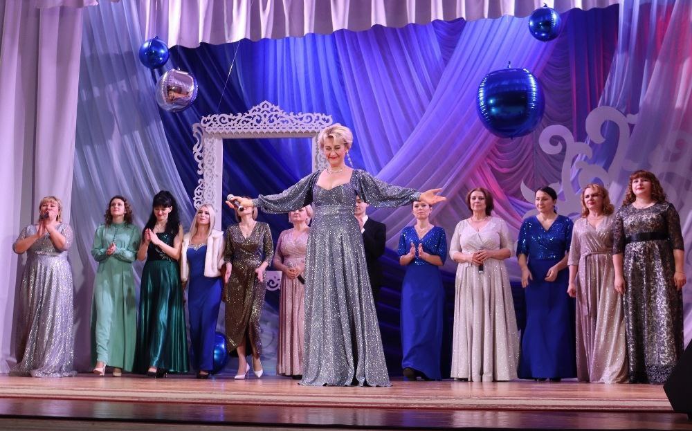 В рамках Семнадцатого областного фестиваля искусств и народного творчества «Рождественские встречи» в уютном зале Погарского Районного Дома культуры состоялся ежегодный концерт «Свет рождественской звезды» В рамках Семнадцатого областного фестиваля искусств и народного творчества «Рождественские встречи» в уютном зале Погарского Районного Дома культуры состоялся ежегодный концерт «Свет рождественской звезды»