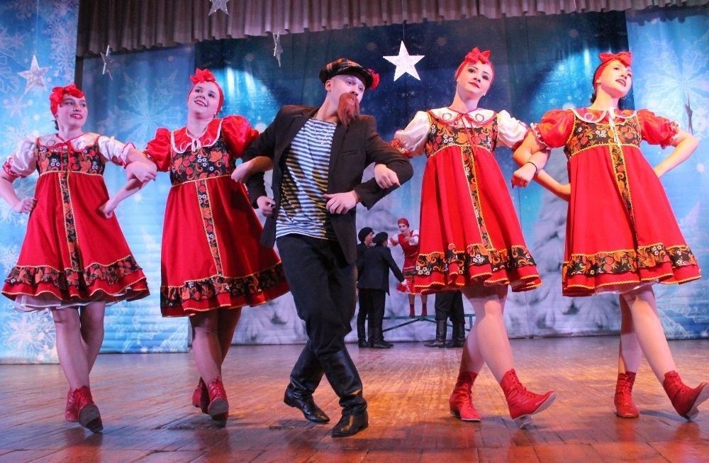 В рамках Семнадцатого областного фестиваля искусств и народного творчества «Рождественские встречи» в культурно-досуговых учреждения проходят тематические мероприятия.+ В рамках Семнадцатого областного фестиваля искусств и народного творчества «Рождественские встречи» в культурно-досуговых учреждения проходят тематические мероприятия.+