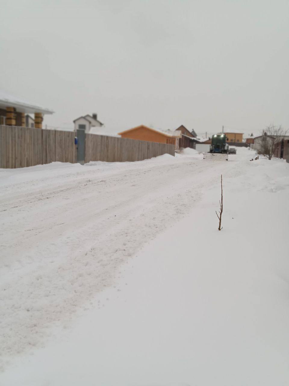 Брянский район продолжает расчистку дорог! Брянский район продолжает расчистку дорог!