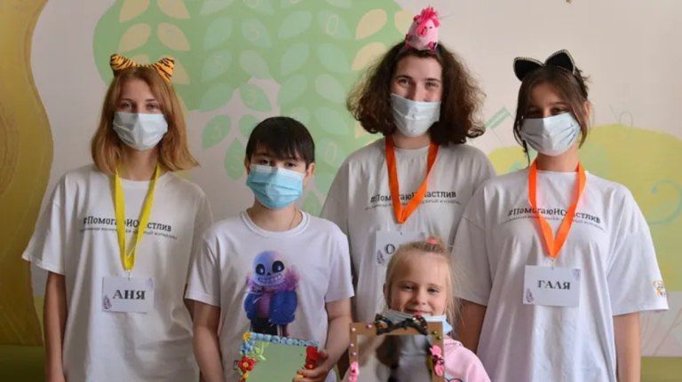 ����� 300 ����� �������� ������ �� ����� ������� �������� � �������