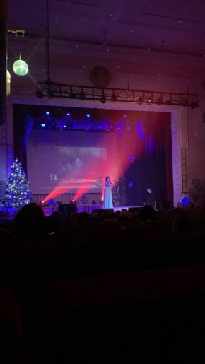 В МБУК «Городской Дворец культуры поселка Белые Берега»состоялся концерт « Старый Новый год »