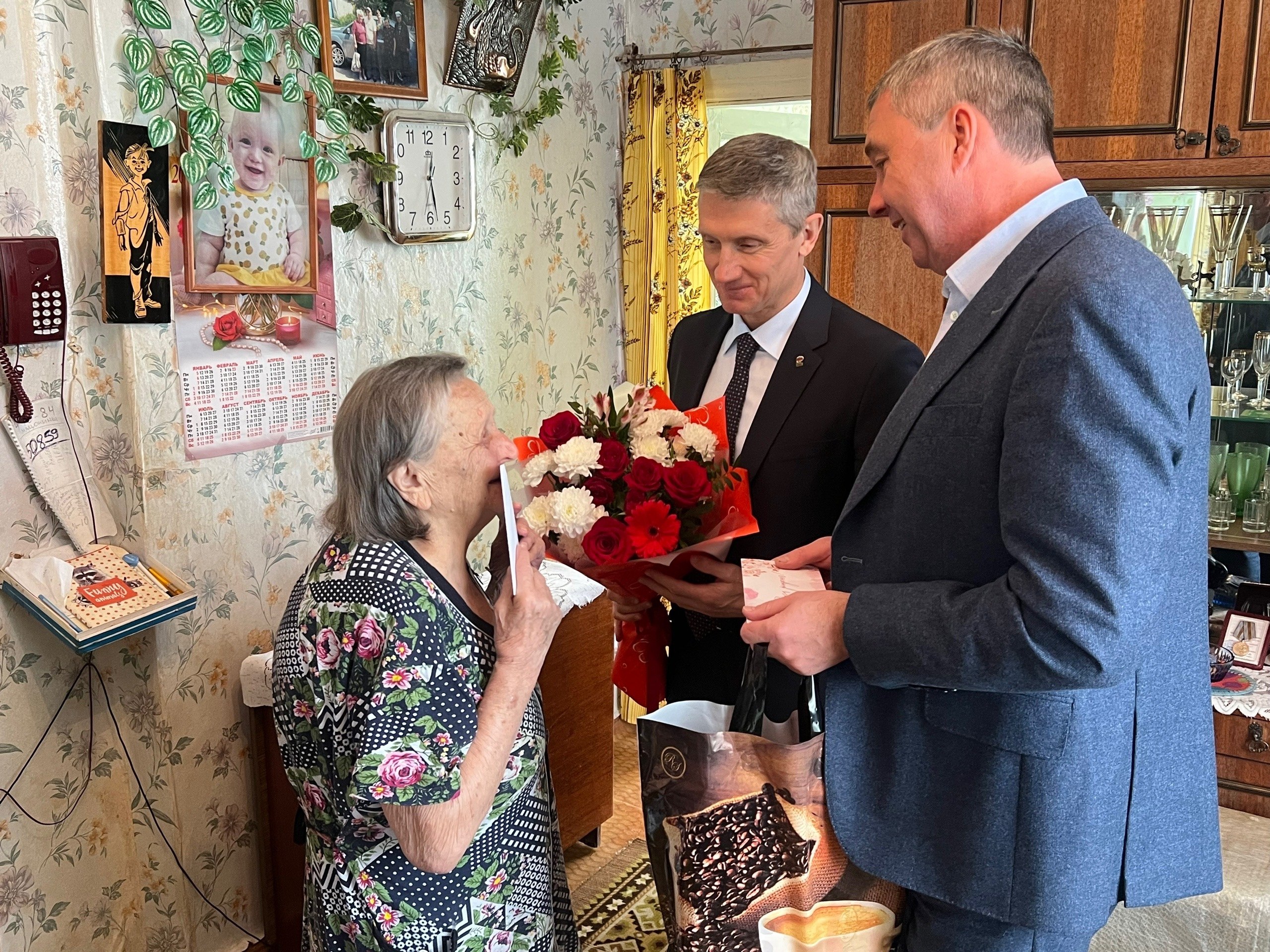 7 января 2026 года 101-ый день рождения отметила клинчанка Лещина Анастасия Иовлевна, которая принадлежит к тому поколению, которое пережило тяготы Великой Отечественной войны и послевоенных лет