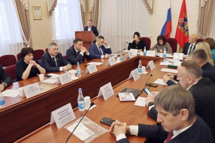 ���������� ������ �� ���������� �������������� ���������, ������� ���� � ����� �����, � ������������� ��������� �������� � �������� ������� - � ������ �������� ������� � ����� ���� ��������� �������� ��������� ���� ��...