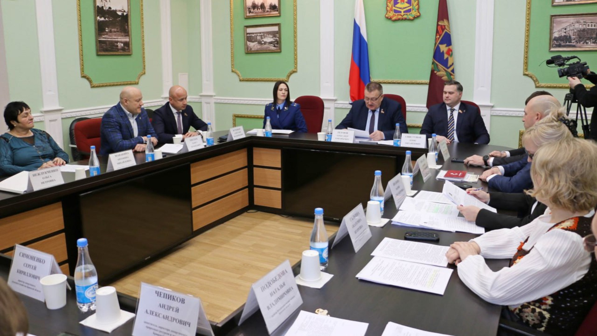 Брянские законодатели обновили правила охоты и обсудили развитие животноводства