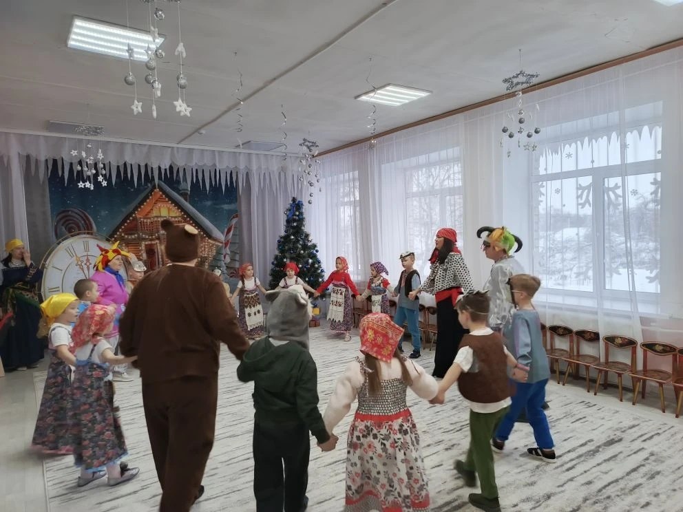 В детском саду МБОУ-ПРОГИМНАЗИЯ №1 прошел замечательный праздник – Старый Новый Год! Это удивительное событие объединило детей и воспитателей вокруг веселых игр, танцев, гаданий В детском саду МБОУ-ПРОГИМНАЗИЯ №1 прошел замечательный праздник – Старый Новый Год! Это удивительное событие объединило детей и воспитателей вокруг веселых игр, танцев, гаданий