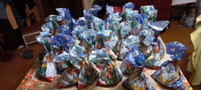 Жители ТОС «Искорка» подготовили и передали очередную партию гуманитарной помощи для участников специальной военной операции