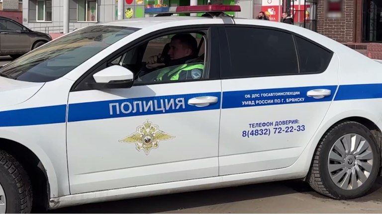 В Брянске 17-летнему парню грозит до пяти лет колонии за угон «семерки»