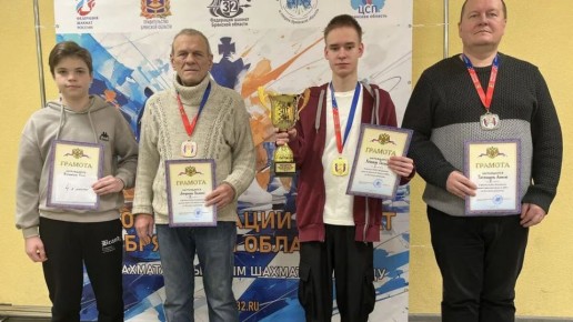 С 13 по 15 января на базе спортивной школы по шахматам и шашкам состоялся финал Кубка Федерации шахмат Брянской области 2025 года по быстрым шахматам и блицу